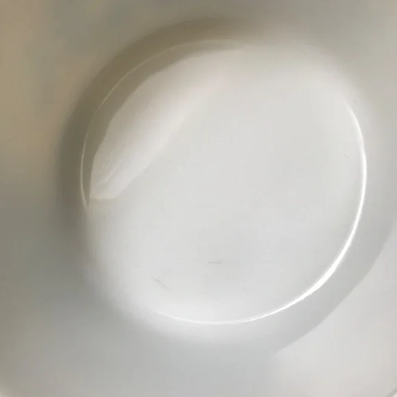 Vintage Pyrex by Corning - Homestead Round Casserole with Clear Lid Cover - Picture 7 of 16